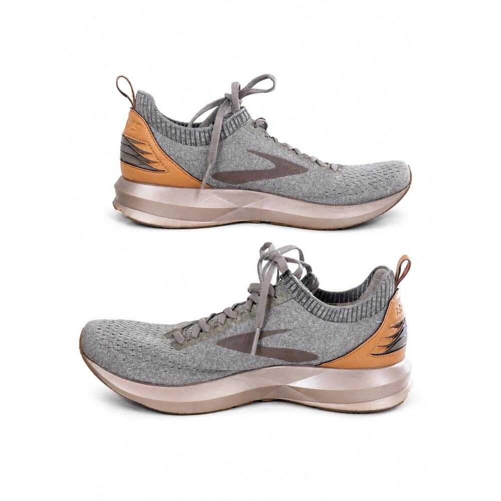 Brooks Levitate 2 LE Mens 11D Gray Tan Run Club Gorpcore Sneakers DNA AMP